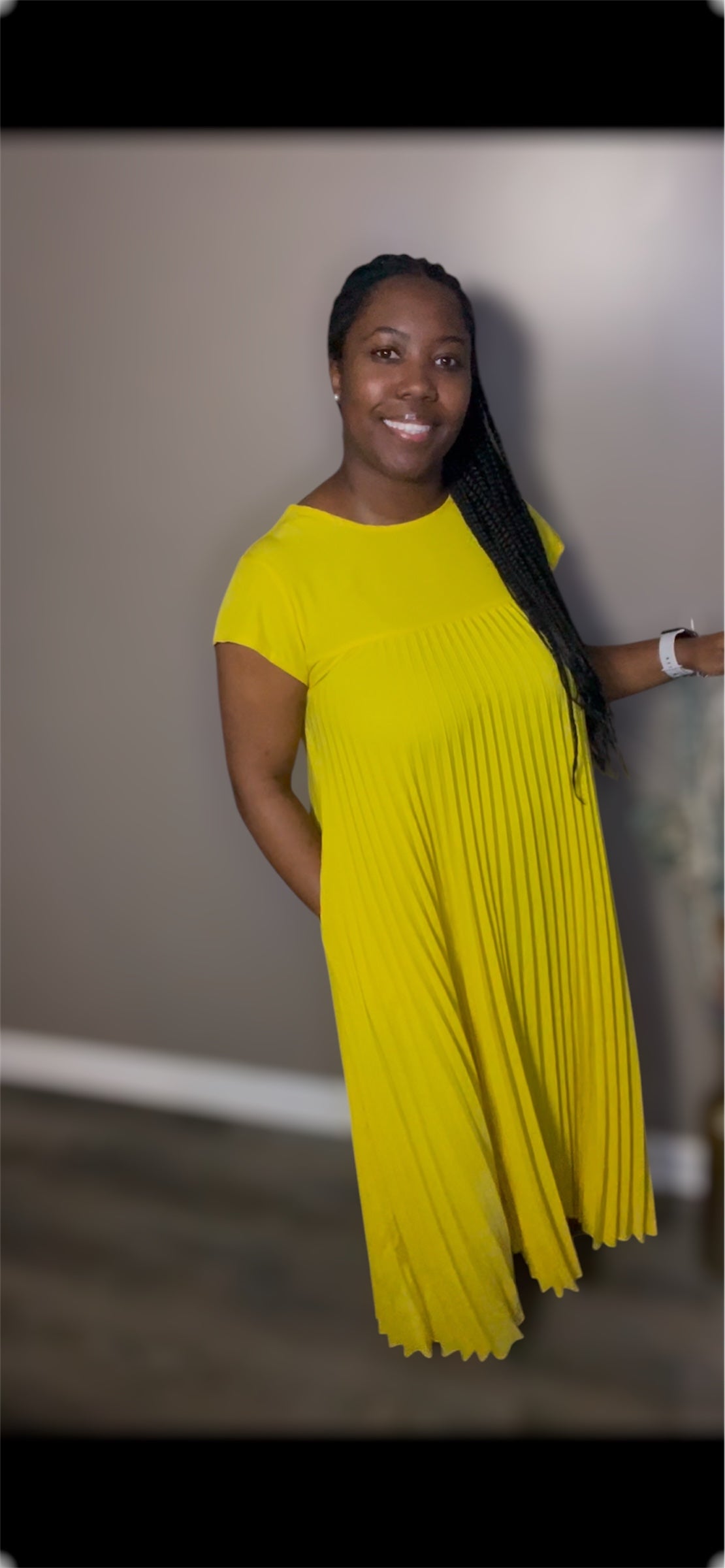 Round Neck Sleeveless Pleated Long Dress